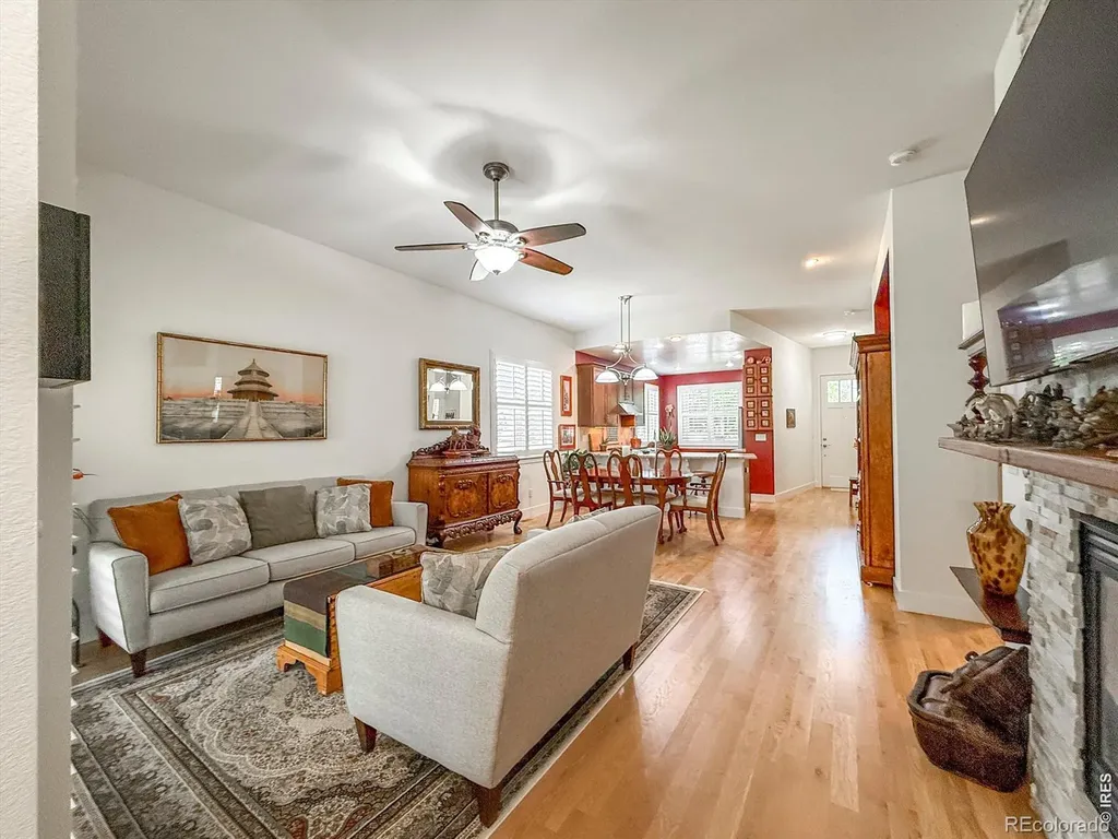 1441 Moonlight Drive Longmont CO 80504