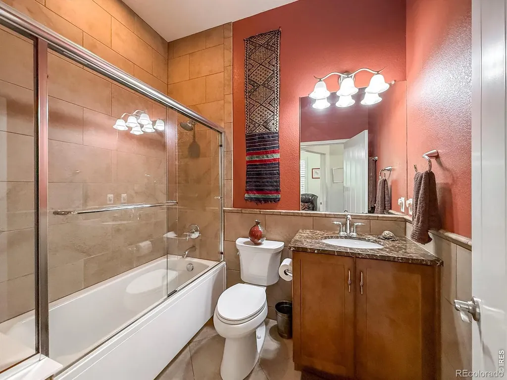 1441 Moonlight Drive Longmont CO 80504