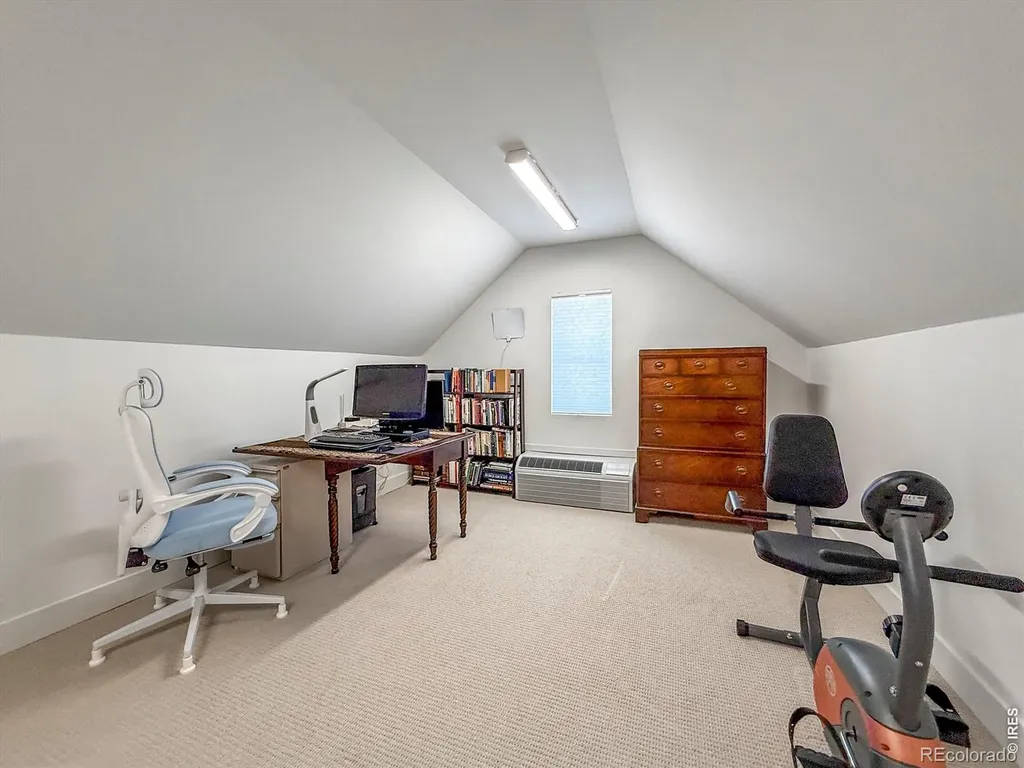 1441 Moonlight Drive Longmont CO 80504