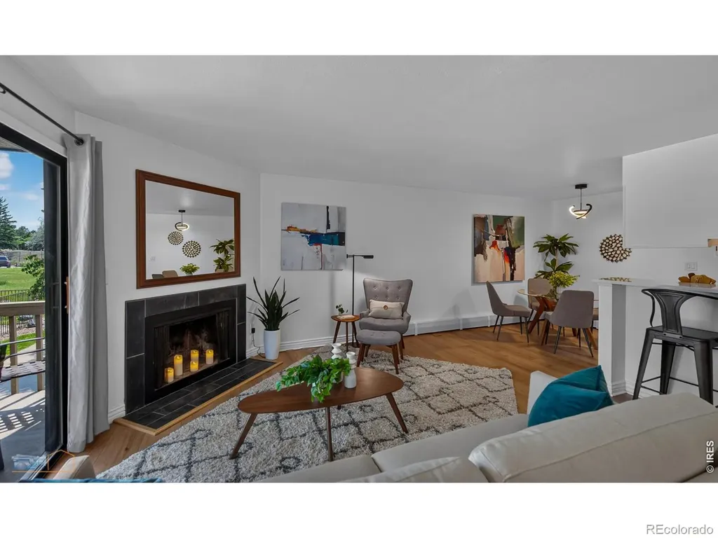 Boulder CO, 695 Manhattan Drive, Unit 106