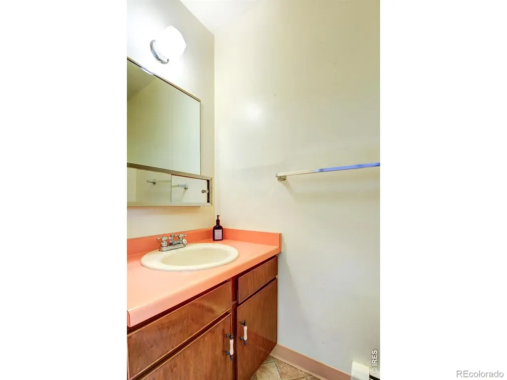518 Clover Lane Boulder CO 80303