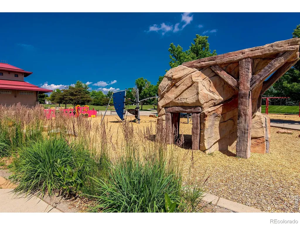 622 Dahlia Way Louisville CO 80027