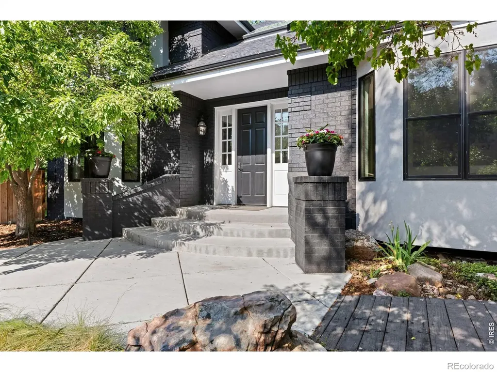 4281 Vinca Court Boulder CO 80304