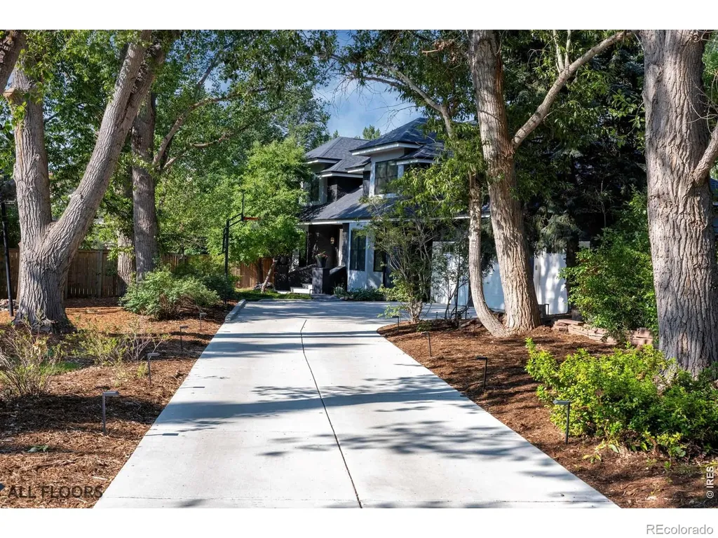 Boulder CO, 4281 Vinca Court