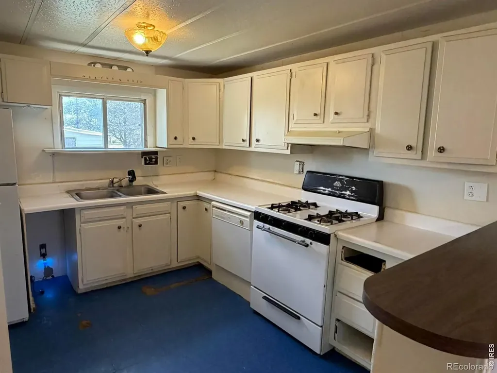 212 N 2nd Street Iliff CO 80736