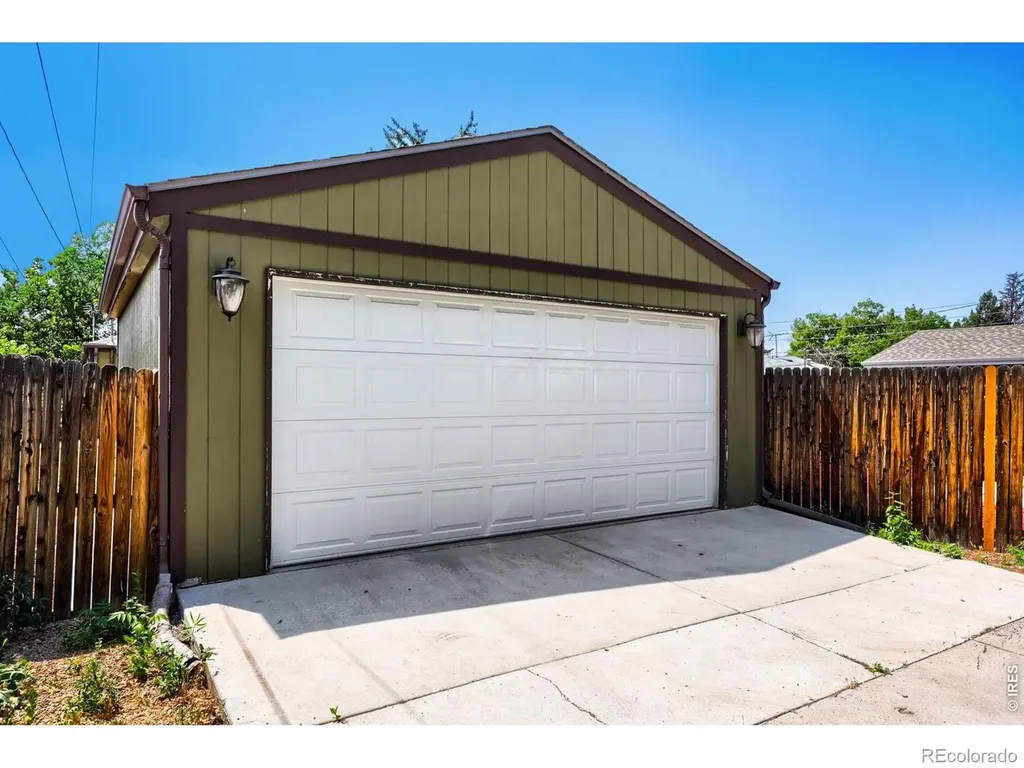 2270 Joliet Street Aurora CO 80010