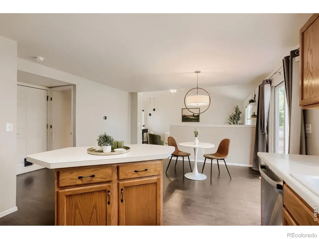 1512 Redtail Court Longmont CO 80504