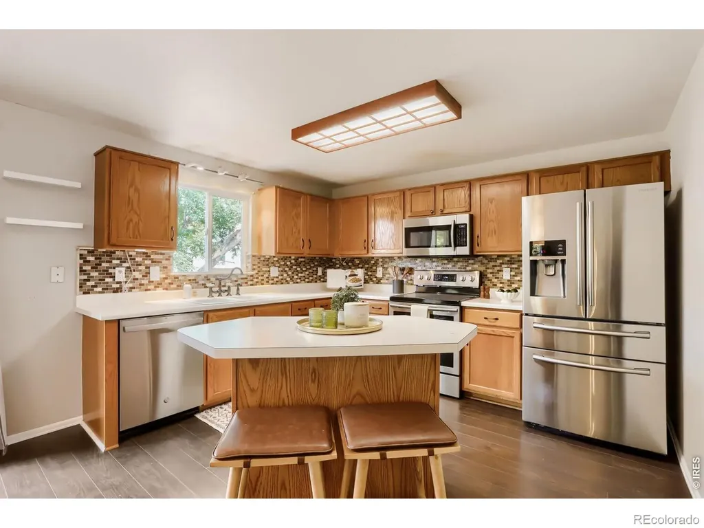 1512 Redtail Court Longmont CO 80504