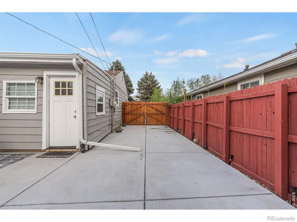 1301 S Wolff Street Denver CO 80219