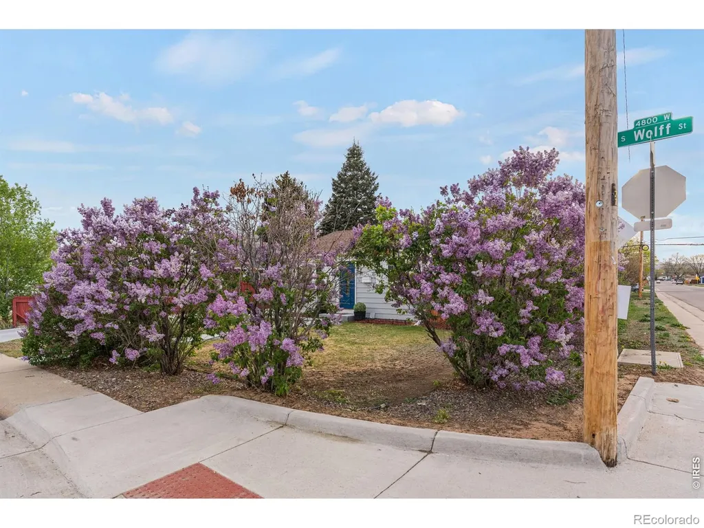 1301 S Wolff Street Denver CO 80219