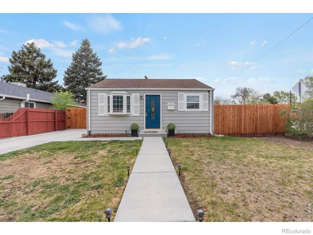1301 S Wolff Street Denver CO 80219