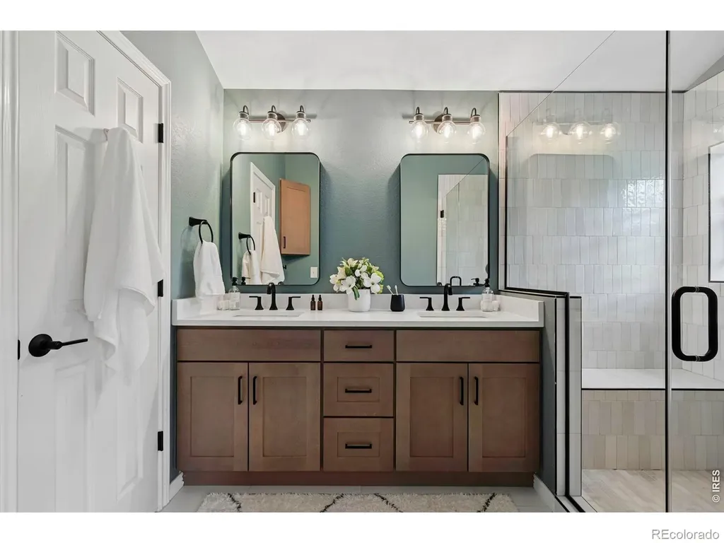 4882 Dakota Boulevard Boulder CO 80304