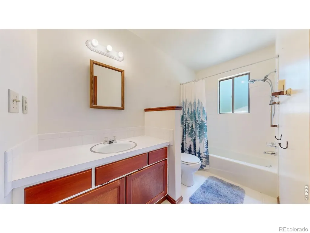 1009 Club View Road Fort Collins CO 80524