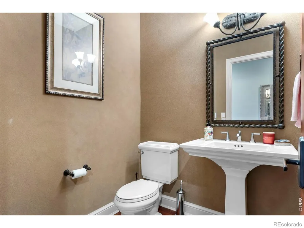 9402 Crystal Lane Longmont CO 80503