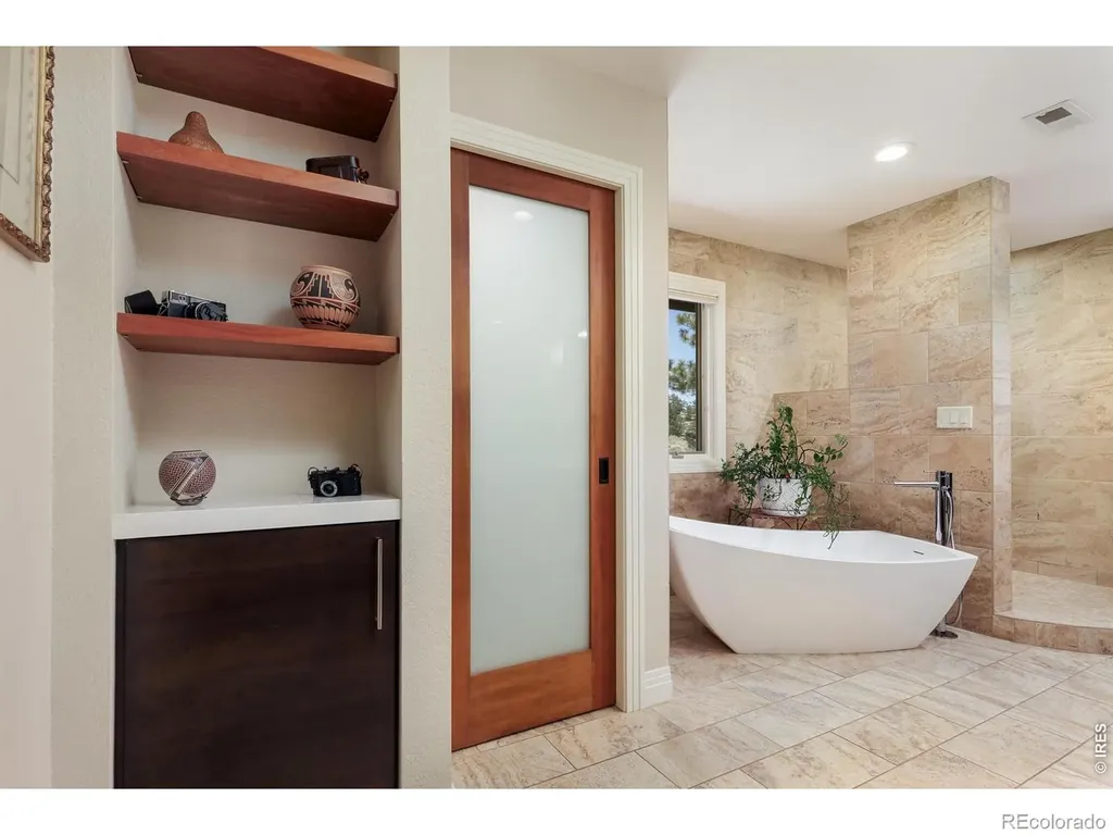 300 Colard Lane Lyons CO 80540