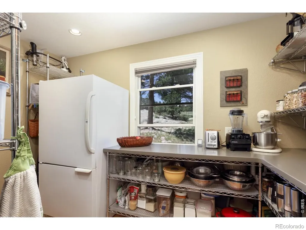300 Colard Lane Lyons CO 80540