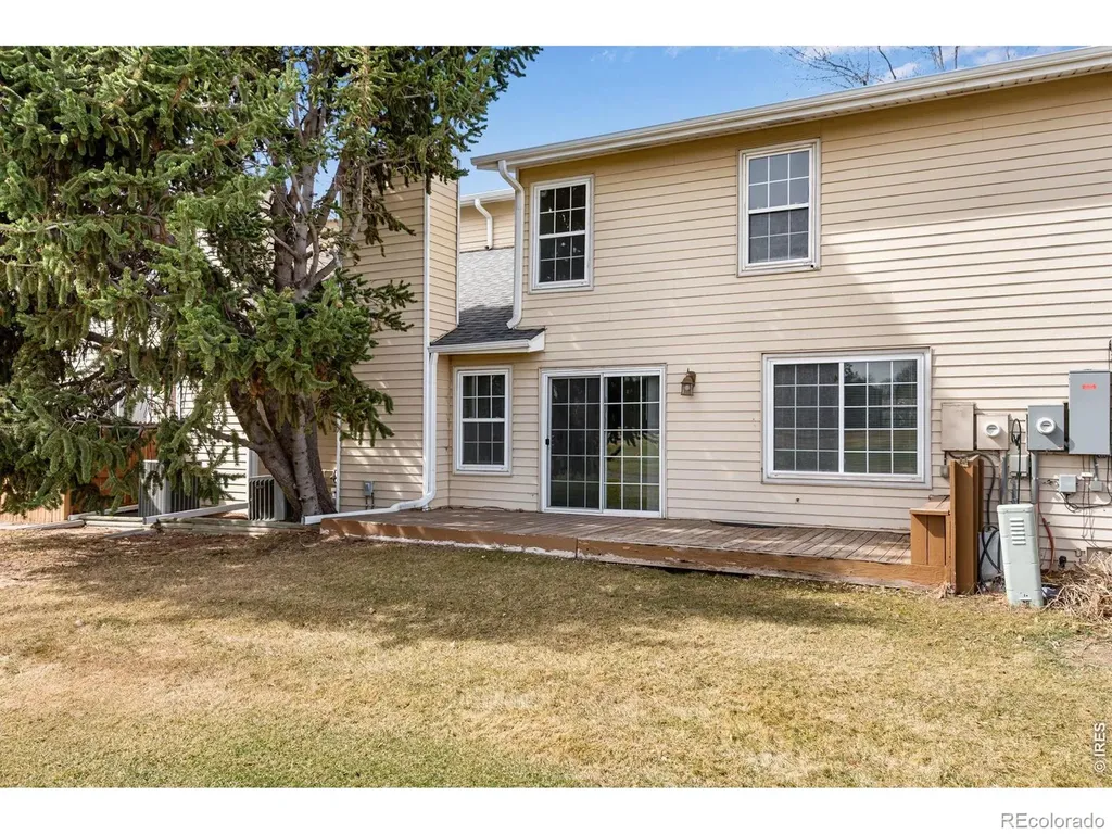 2630 S Vaughn Way Aurora CO 80014