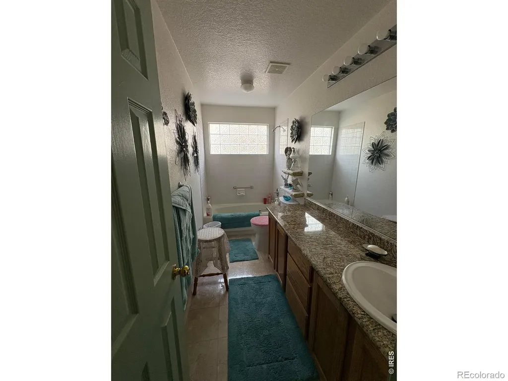 2451 E 116th Way E Thornton CO 80233