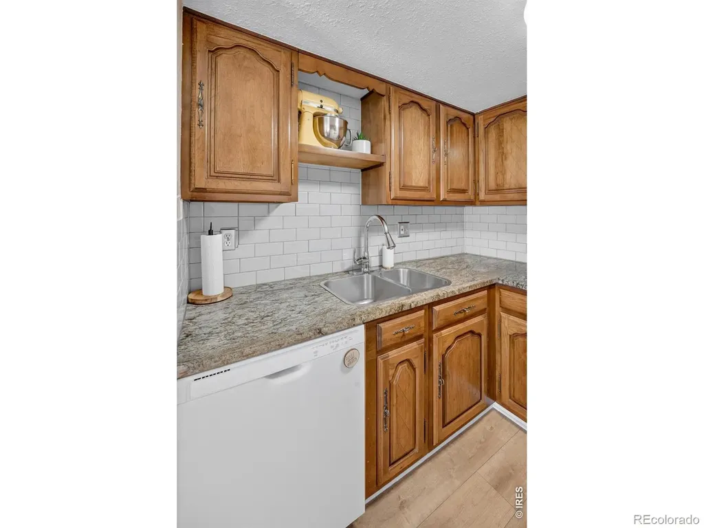 1057 E 5th Street Loveland CO 80537