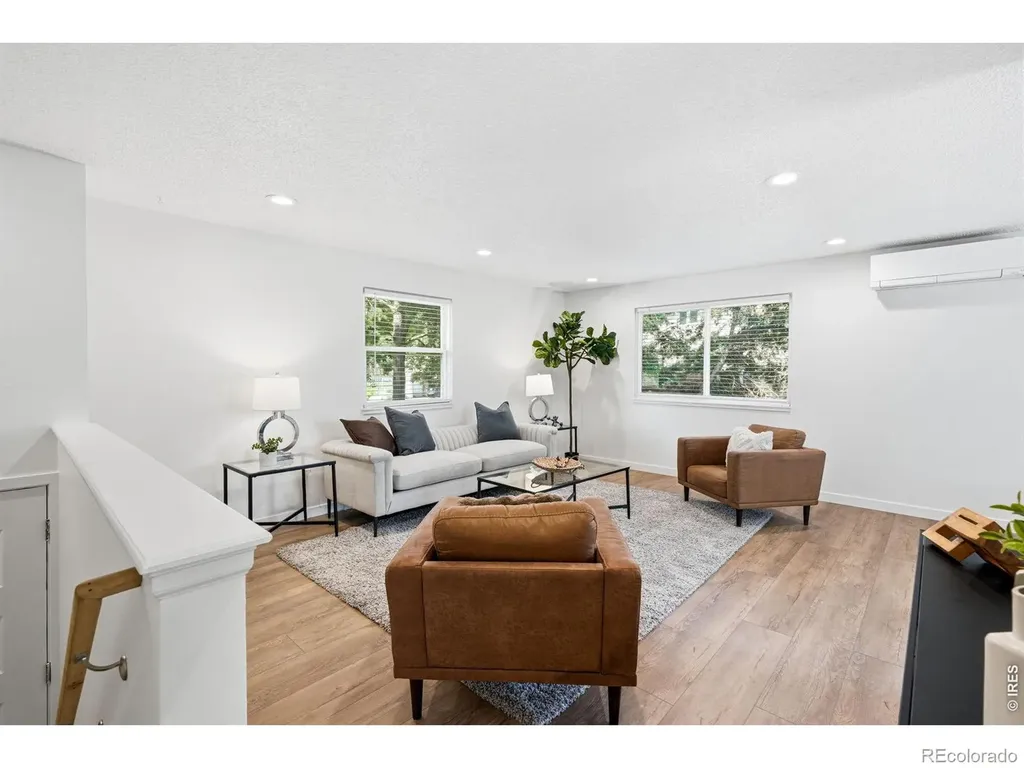 3525 Lakeview Circle Longmont CO 80503
