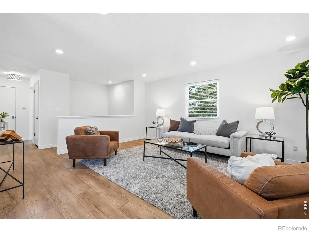 3525 Lakeview Circle Longmont CO 80503