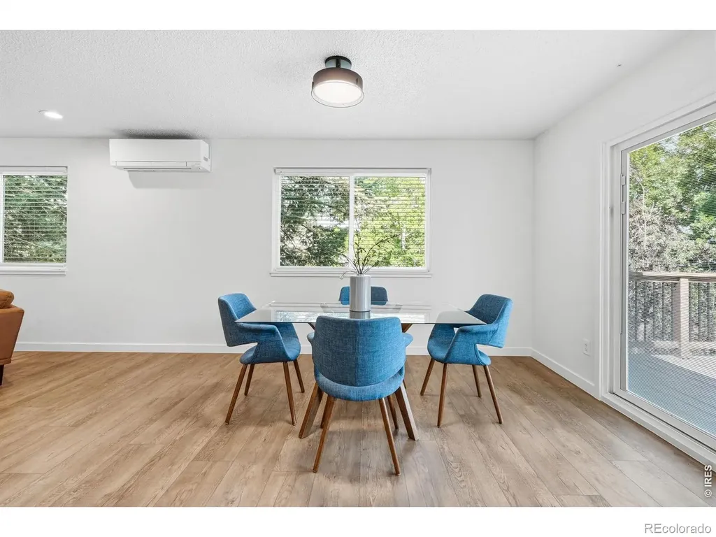 3525 Lakeview Circle Longmont CO 80503