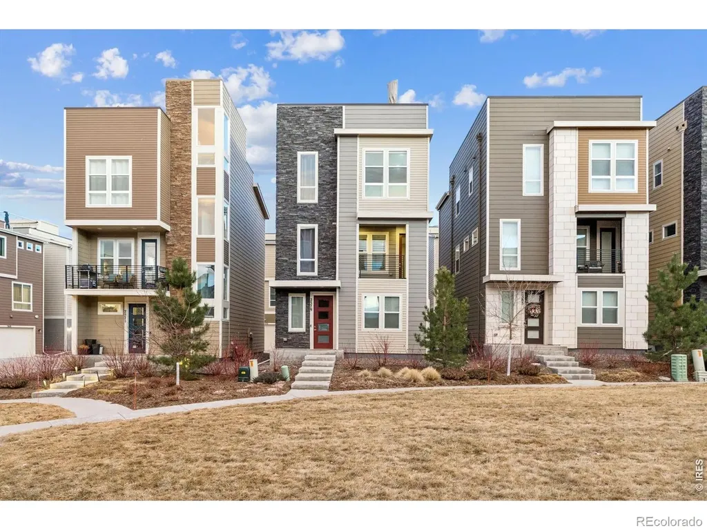 2579 Palau Way Castle Rock CO 80109