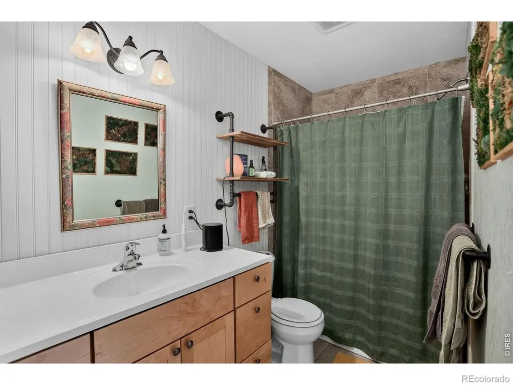 185 E 2nd Street Nederland CO 80466