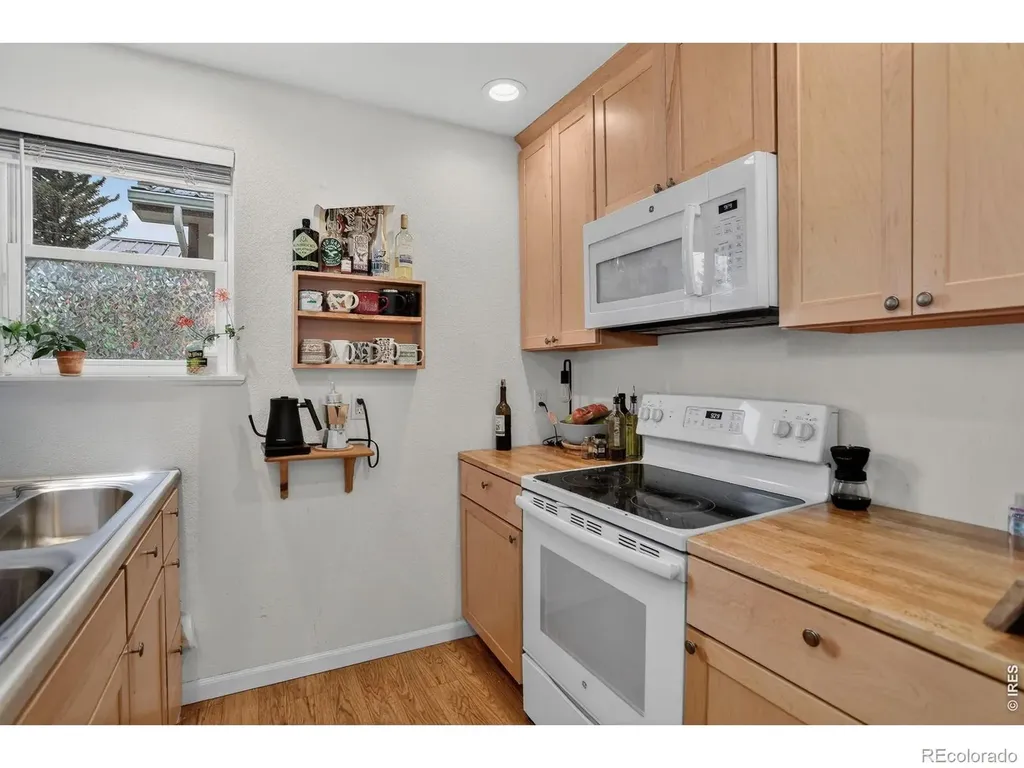 185 E 2nd Street Nederland CO 80466