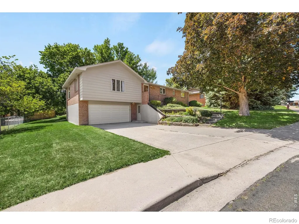 1229 Gateway Drive Loveland CO 80537