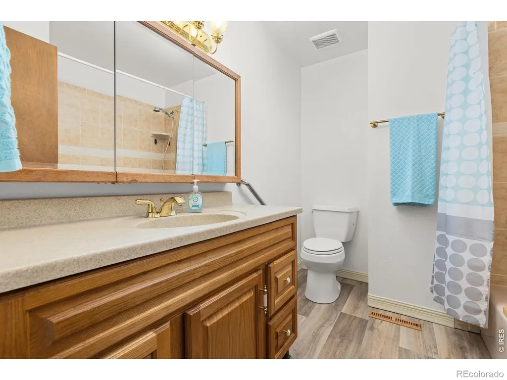 3351 Apple Avenue Loveland CO 80538