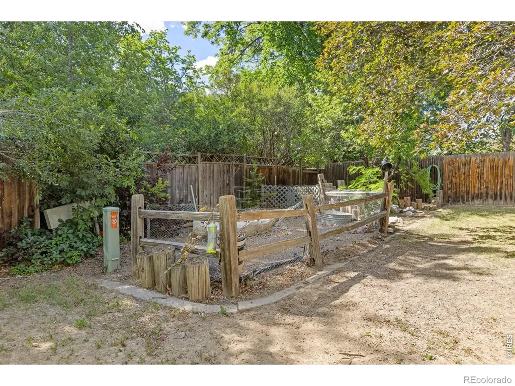 3351 Apple Avenue Loveland CO 80538