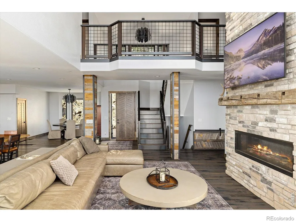 24994 Simmons Way Golden CO 80403