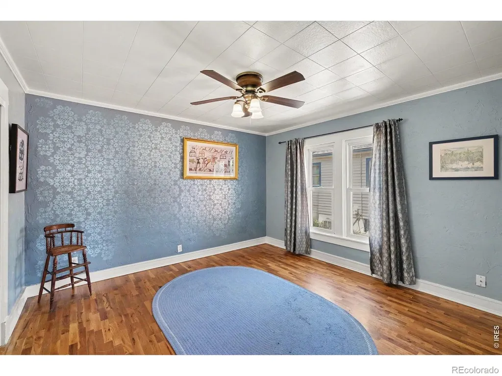 319 W 8th Street Loveland CO 80537
