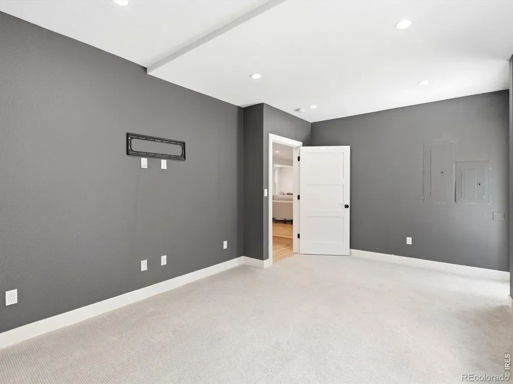 8140 Meadowdale Court Niwot CO 80503
