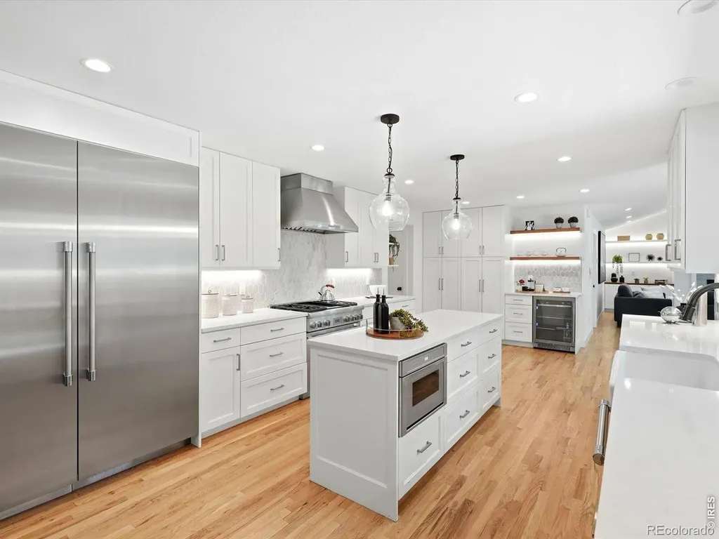 8140 Meadowdale Court Niwot CO 80503