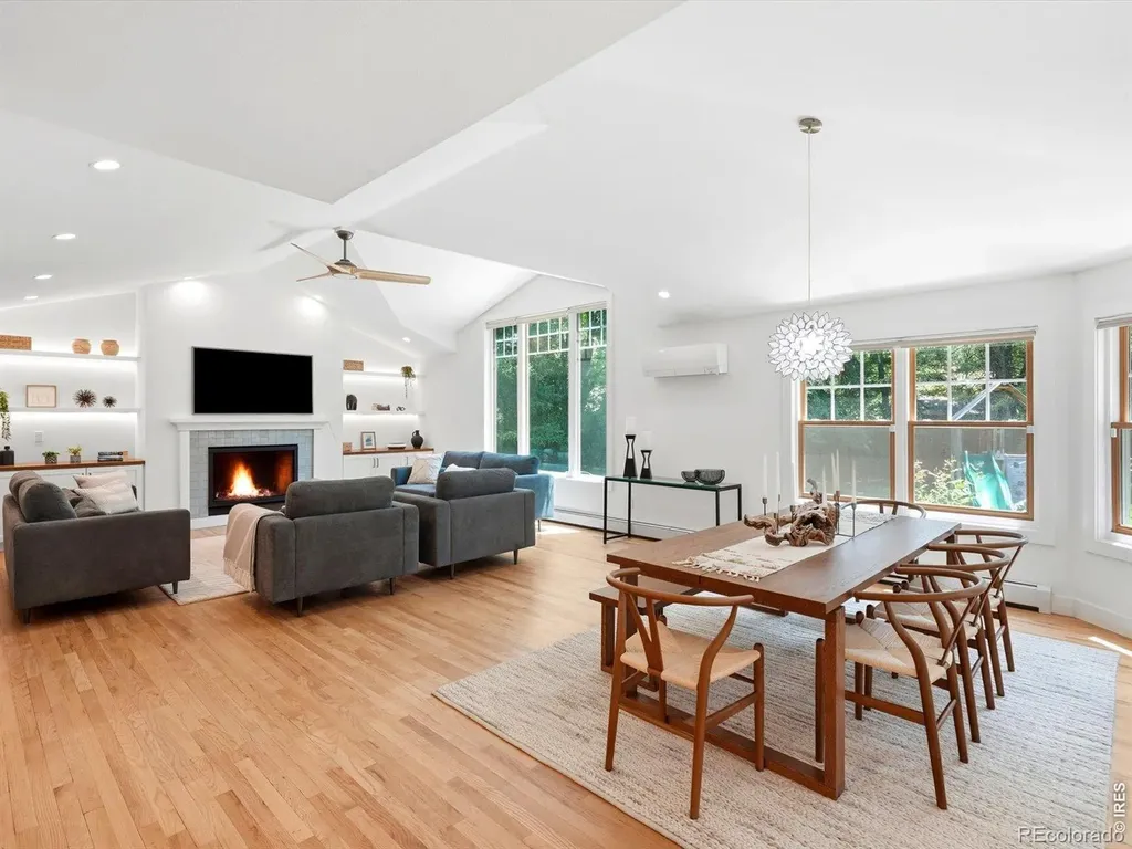 8140 Meadowdale Court Niwot CO 80503