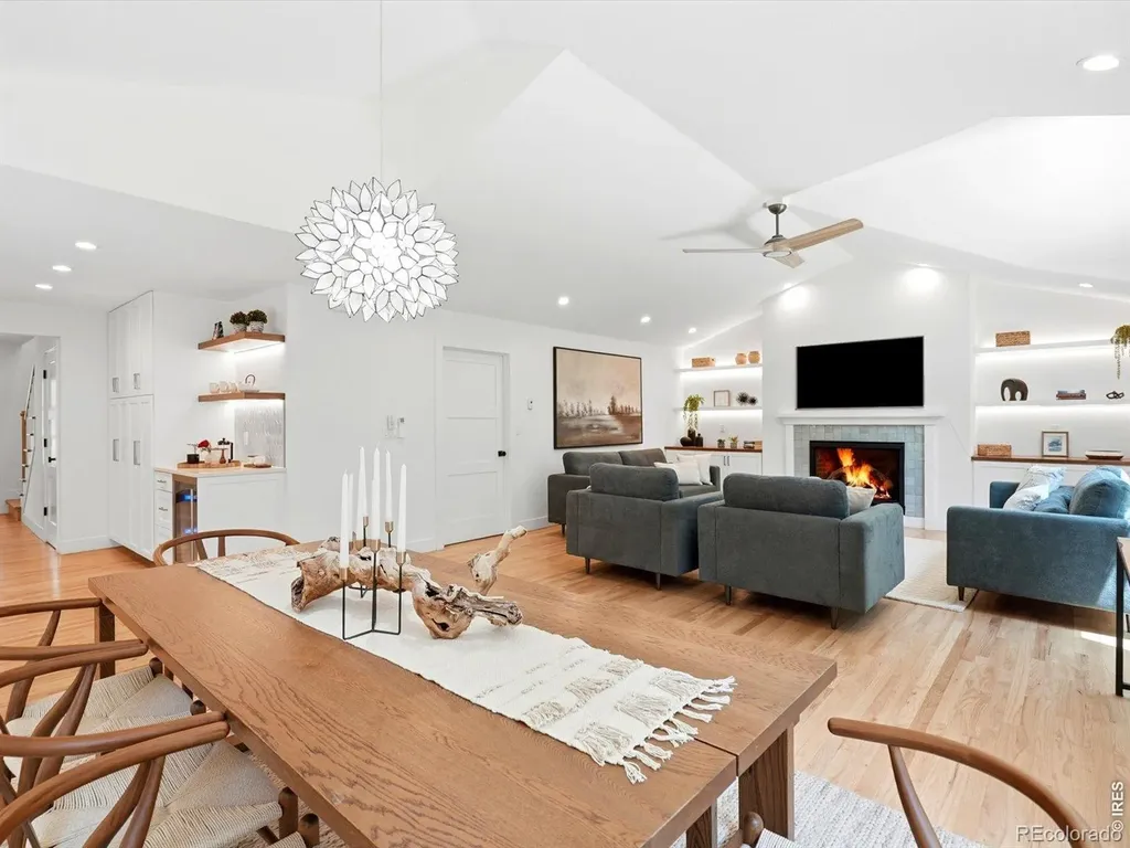 8140 Meadowdale Court Niwot CO 80503