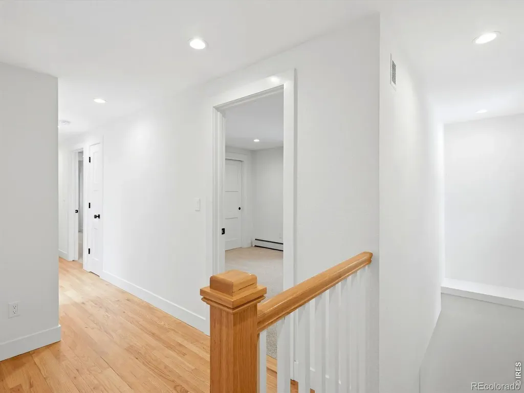 8140 Meadowdale Court Niwot CO 80503