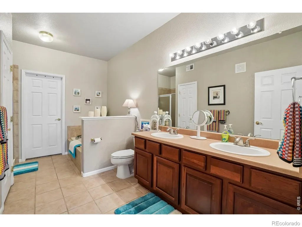 1703 Whitehall Drive Longmont CO 80504