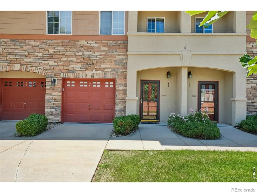 1703 Whitehall Drive Longmont CO 80504