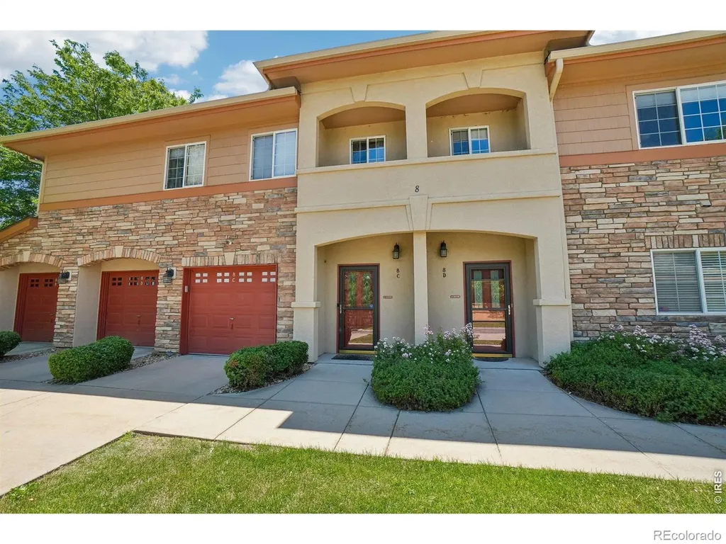 1703 Whitehall Drive Longmont CO 80504