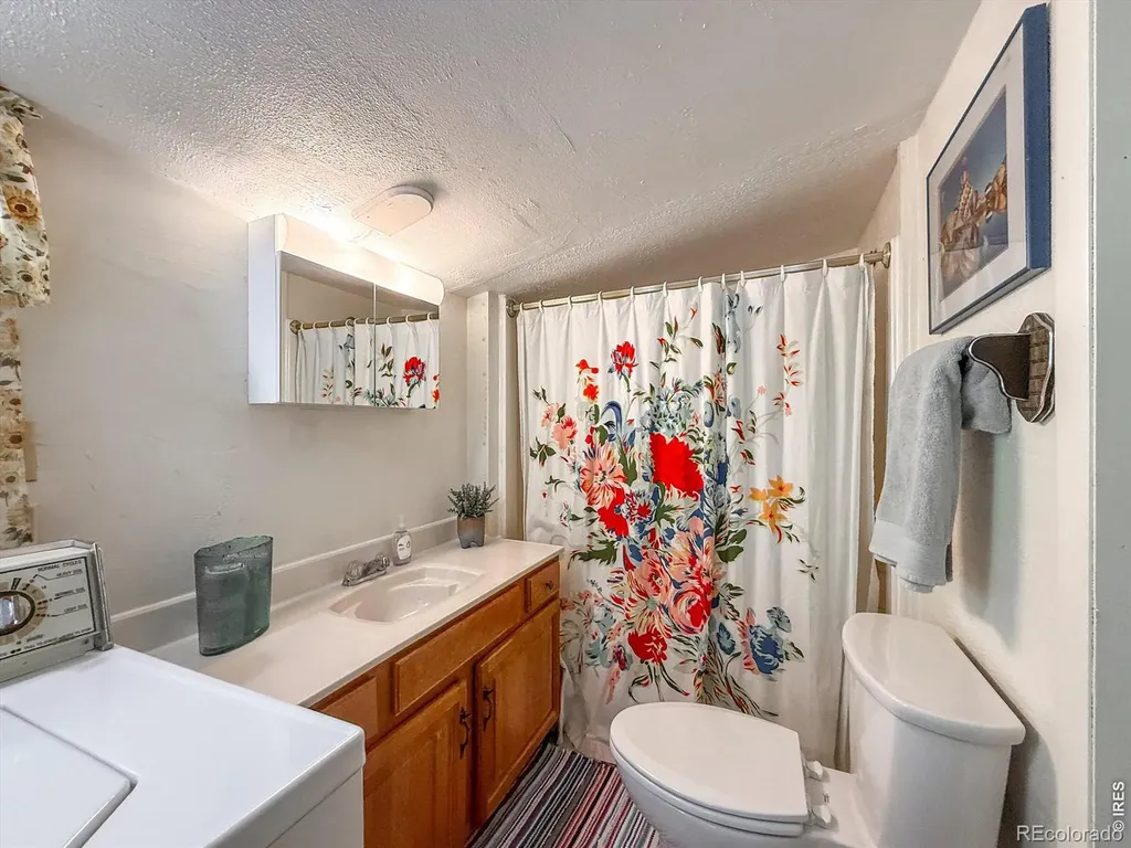 438 Aspen Drive Lyons CO 80540