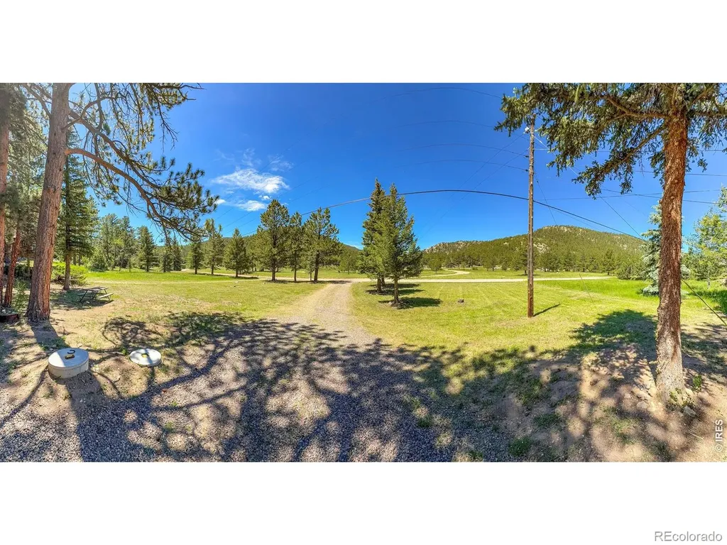 438 Aspen Drive Lyons CO 80540