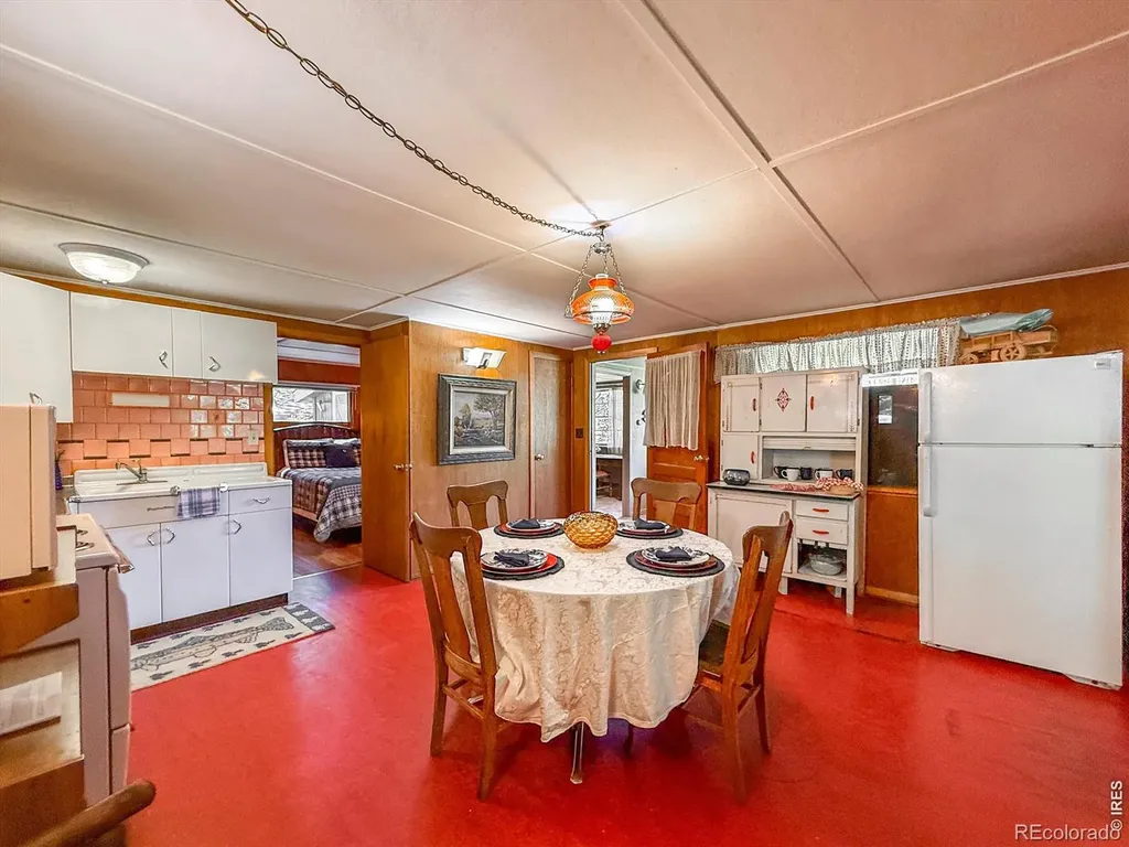 438 Aspen Drive Lyons CO 80540