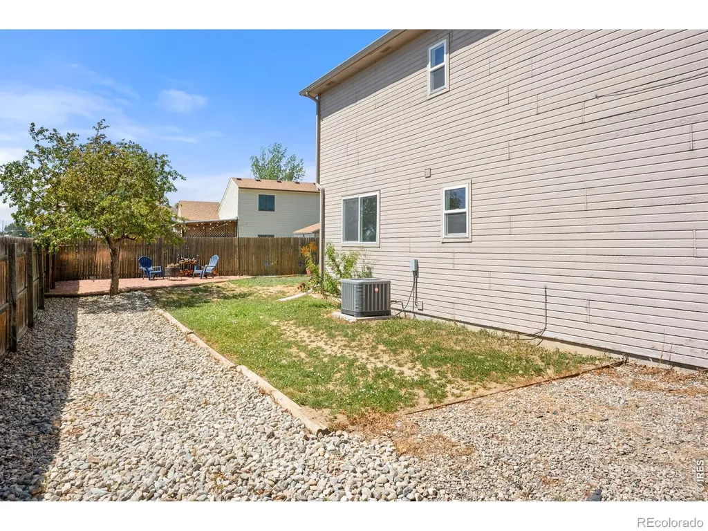 2804 Chickaree Place SW Loveland CO 80537