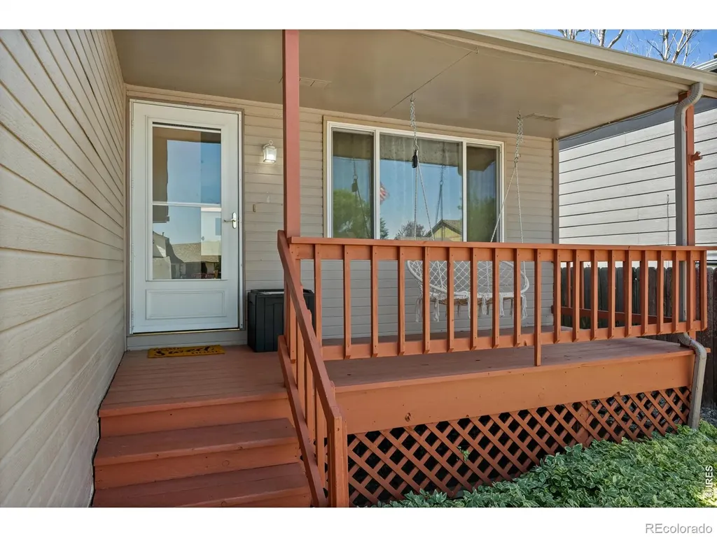 2804 Chickaree Place SW Loveland CO 80537