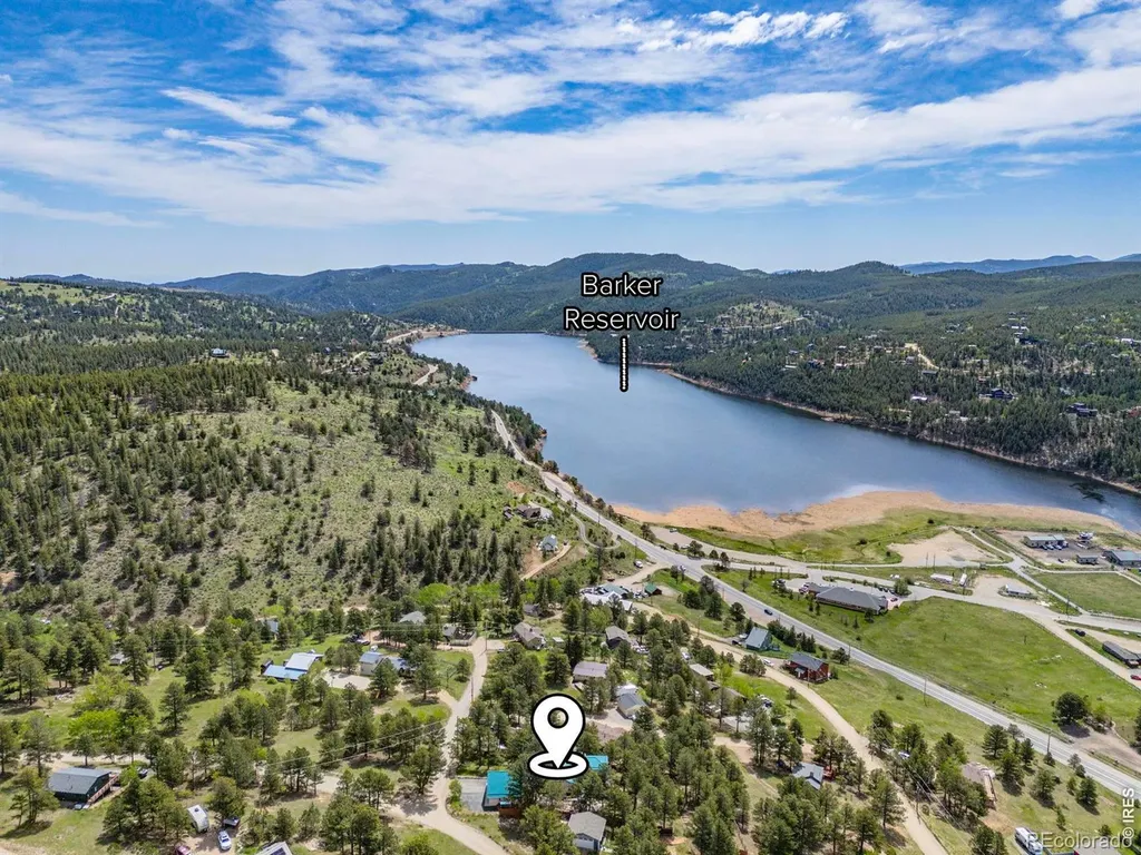 2 King Place Nederland CO 80466