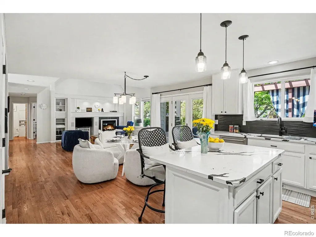 1433 Harvard Street Longmont CO 80503