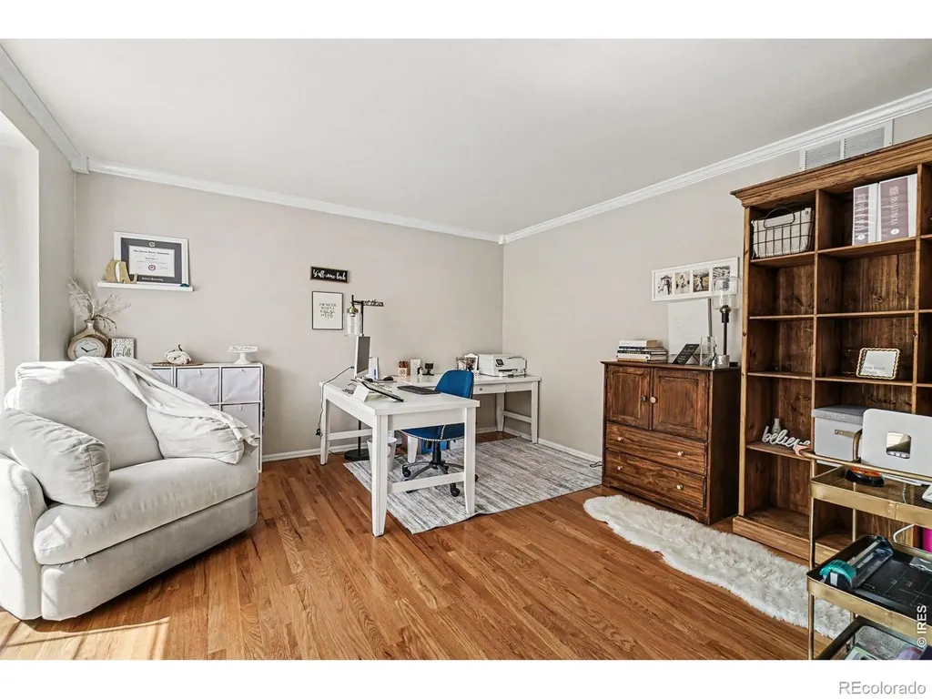 1433 Harvard Street Longmont CO 80503